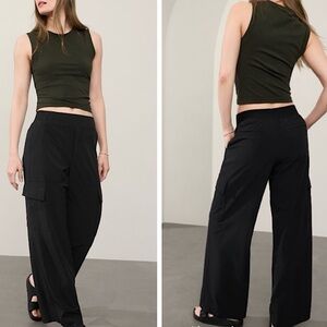 Athleta Brooklyn Heights High Rise Cargo Pant Wide Leg Black 24